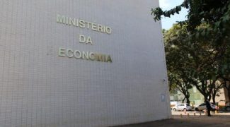 ministerio_da_economia_na_esplanada_dos_ministerios_em_brasiliaFabrioRodriguesPozzebom